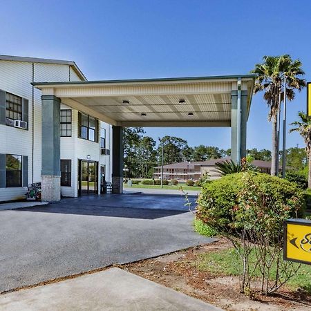 Super 8 By Wyndham Kinder/Coushatta Near Casino エクステリア 写真