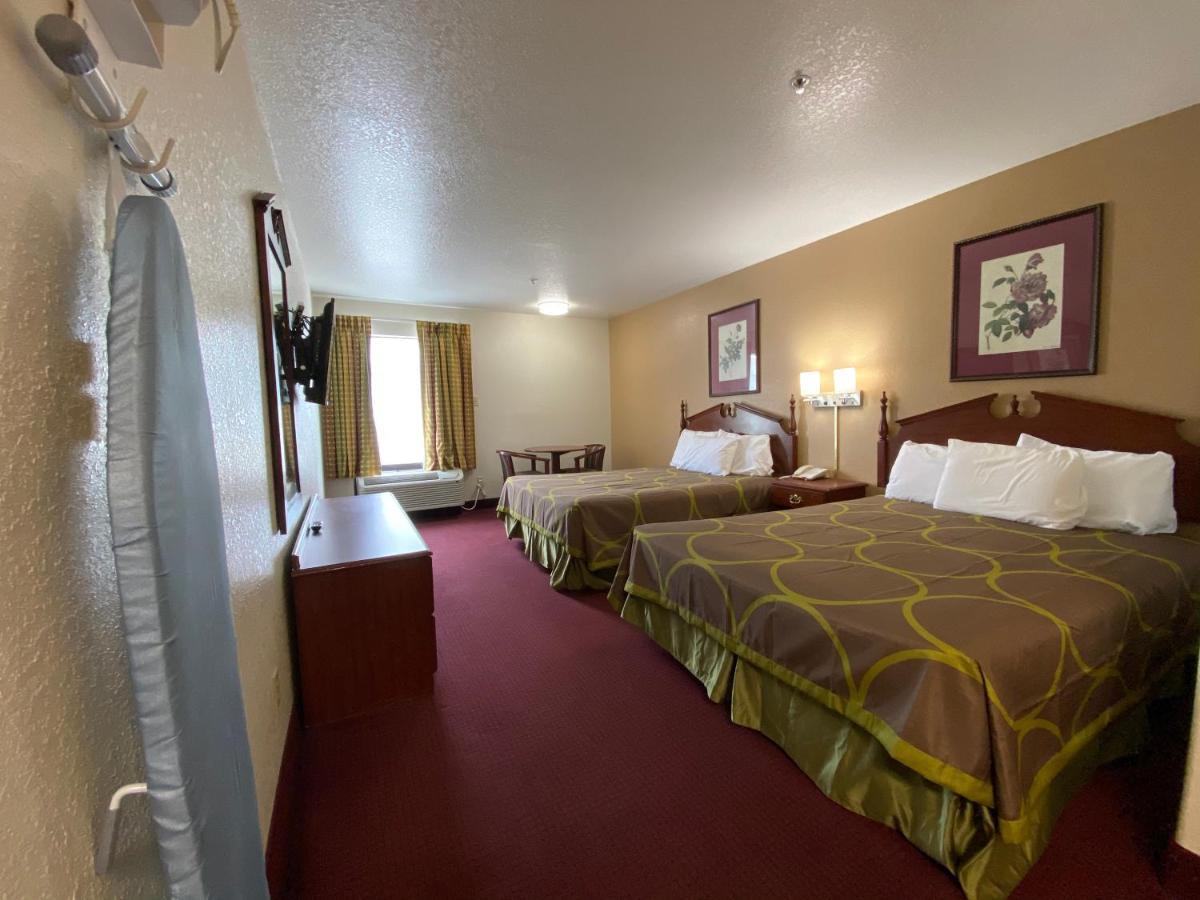 Super 8 By Wyndham Kinder/Coushatta Near Casino エクステリア 写真