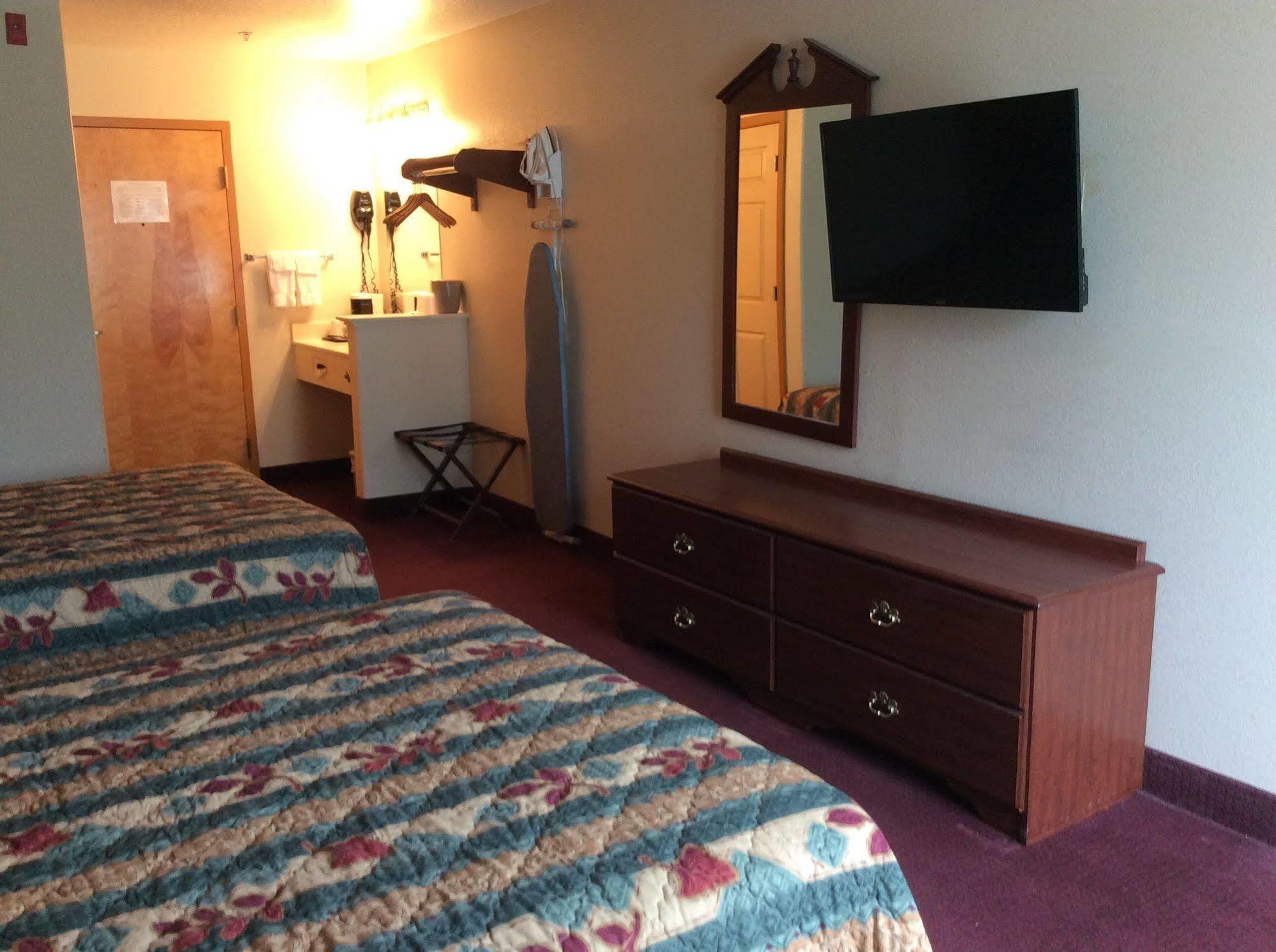 Super 8 By Wyndham Kinder/Coushatta Near Casino エクステリア 写真
